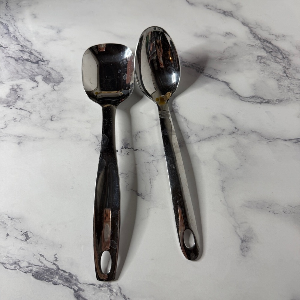 Oneida Stainless Steel Serving Utensils Set (2)